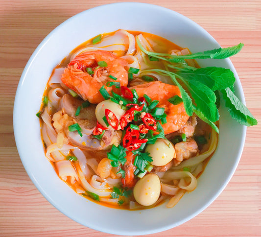 10 Must Try Dishes When Visiting Thailand