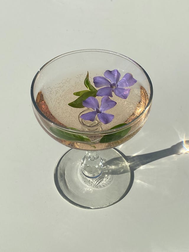 Master The French 75 Cocktail